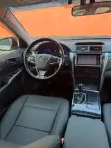 Toyota Camry, 2015-8