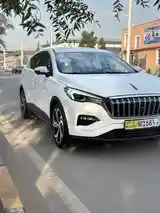 Hongqi E-HS9, 2019-6