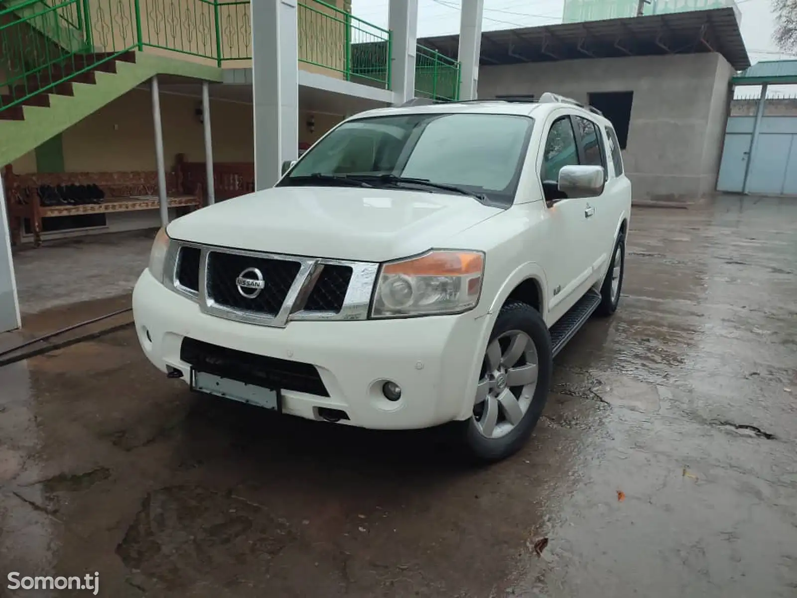 Nissan Armada, 2009-1