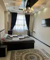 2-комн. квартира, 8 этаж, 80м², Сомони-3