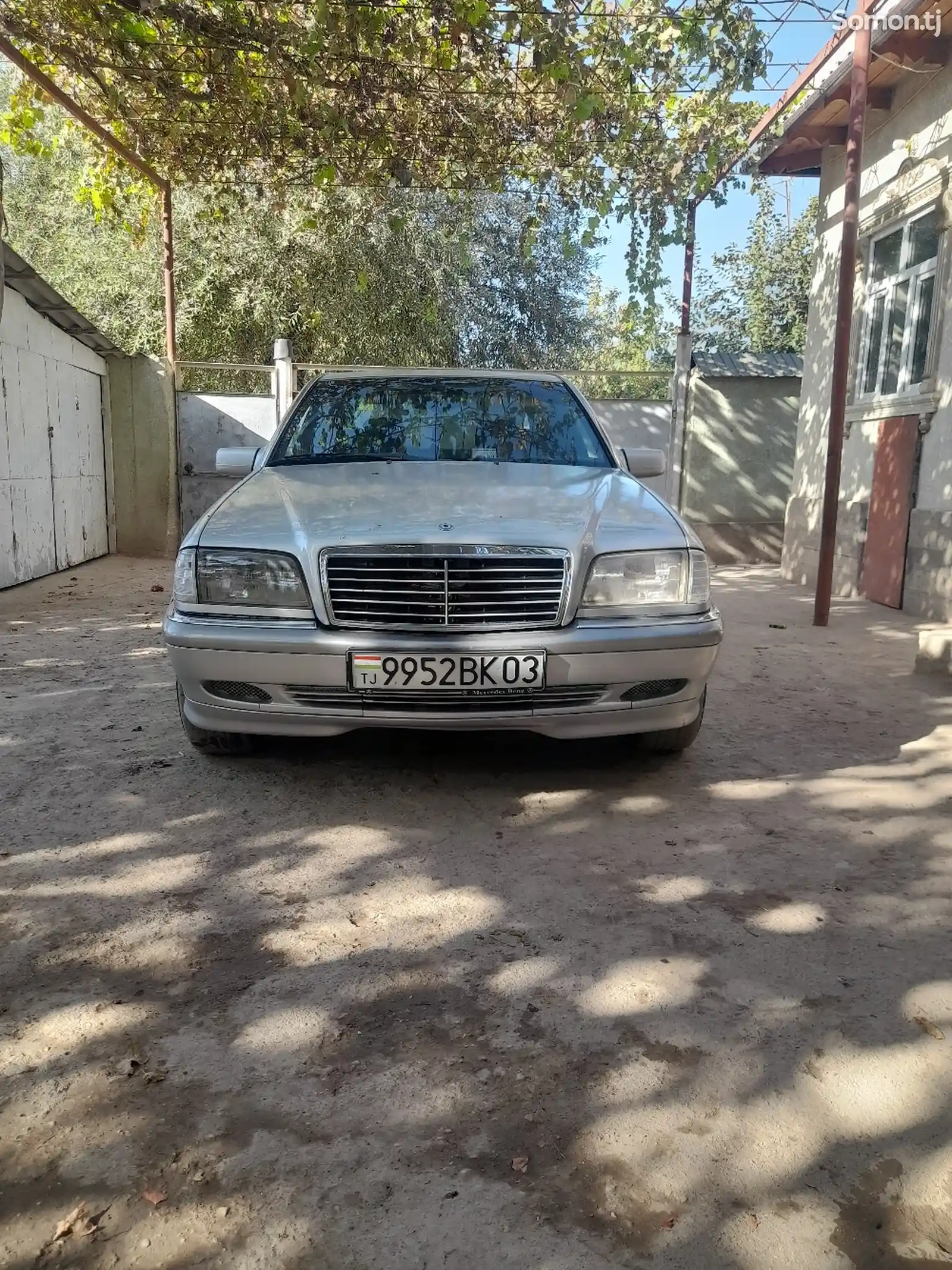 Mercedes-Benz W124, 1994-3