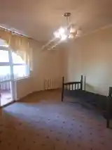 3-комн. квартира, 5 этаж, 85м², цум-2