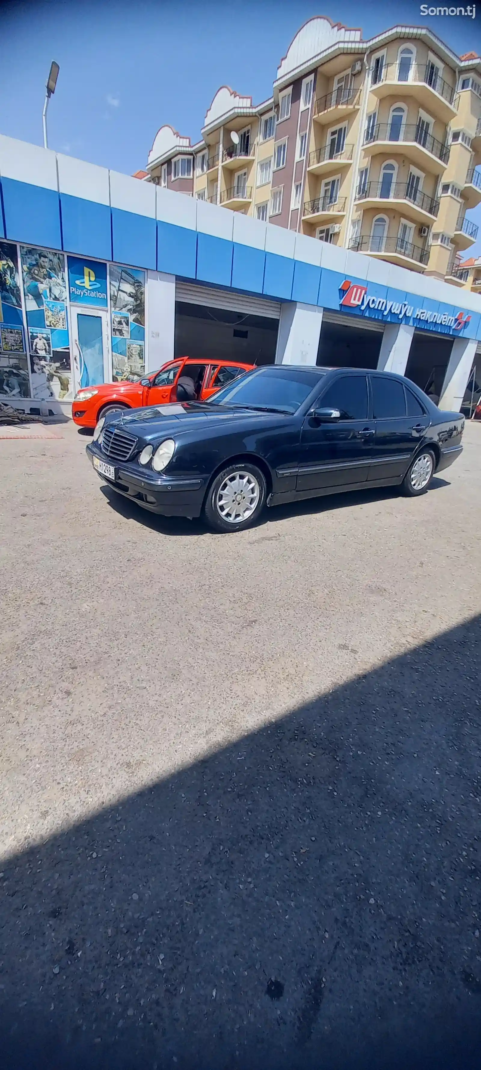 Mercedes-Benz E class, 2000-8