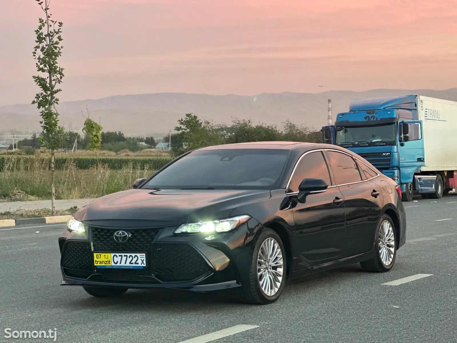 Toyota Avalon, 2018-3