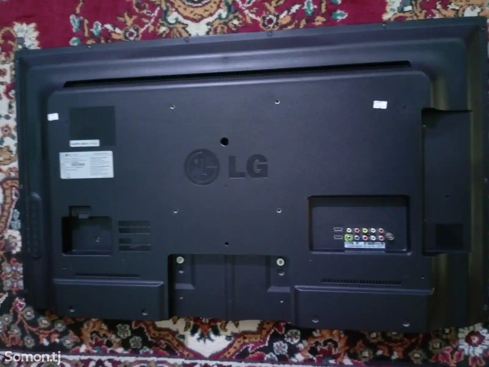 Телевизор LG-3