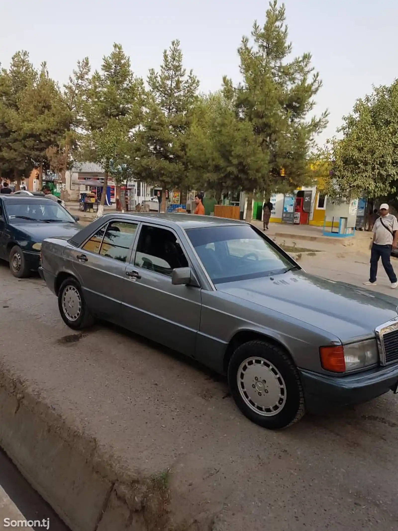 Mercedes-Benz W201, 1992-5