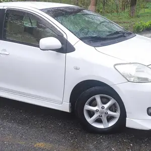 Toyota Belta, 2006