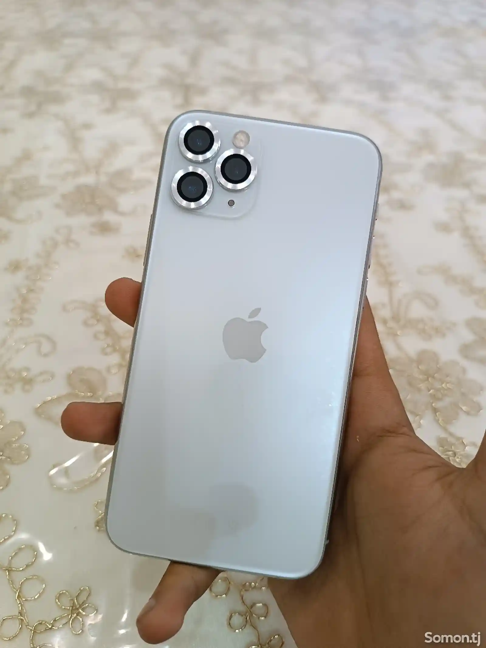 Apple iPhone 11 Pro, 64 gb, Silver-1