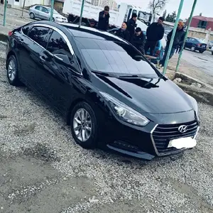 Hyundai i40, 2018