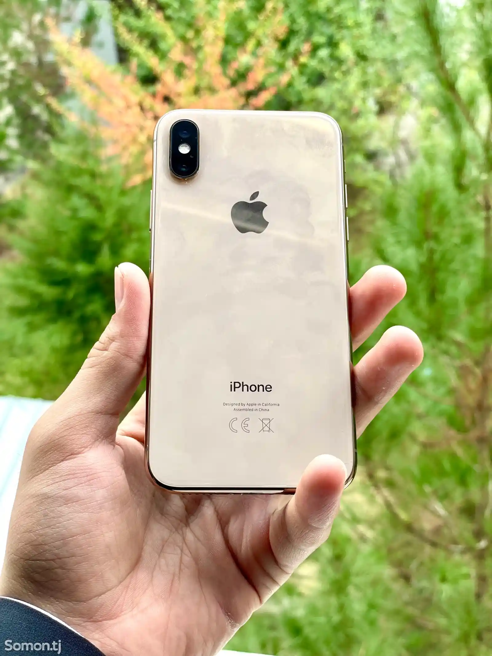 Apple iPhone Xs, 64 gb, Gold-1