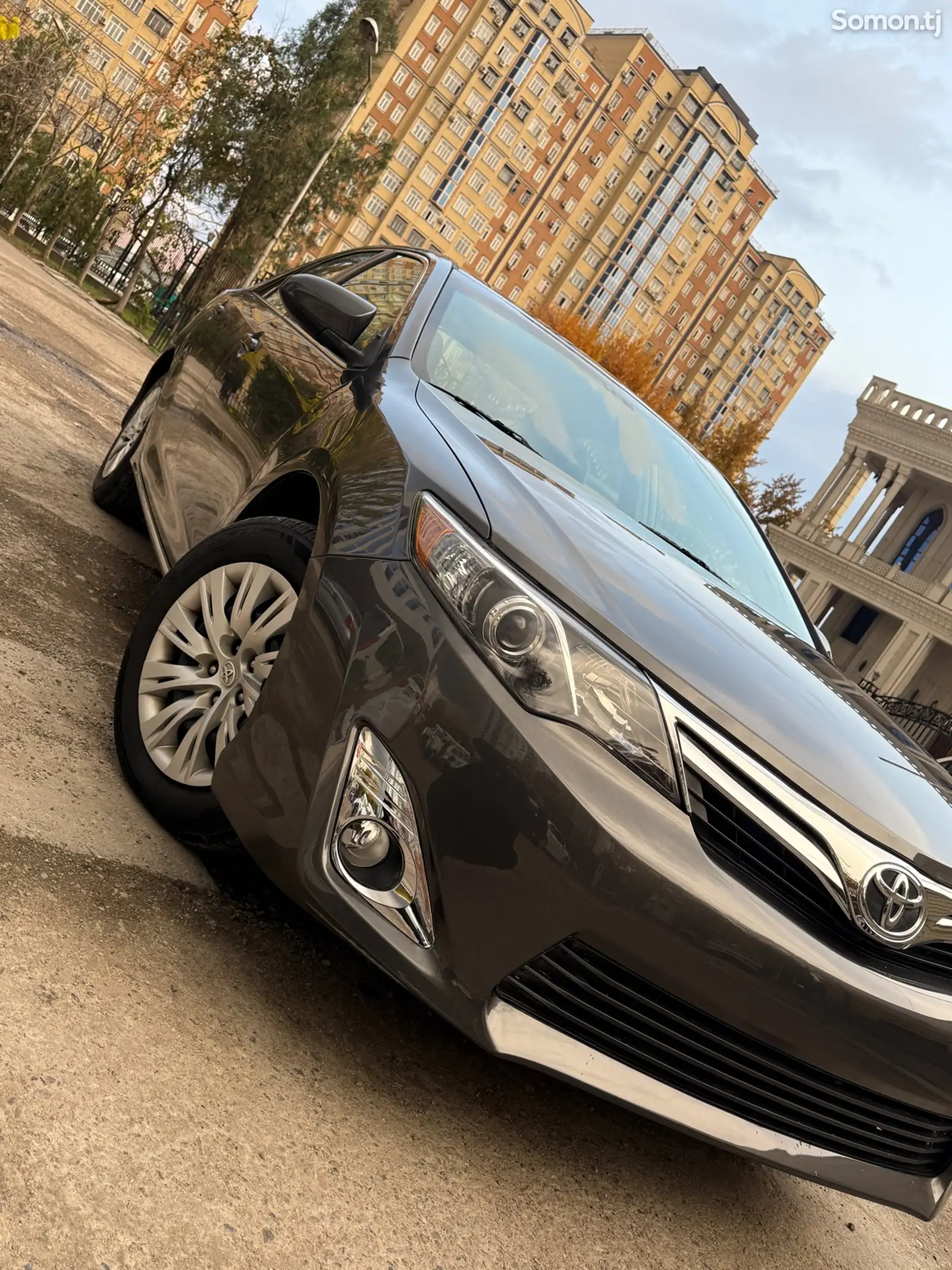 Toyota Camry, 2014-1