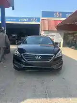 Hyundai Sonata, 2015-4