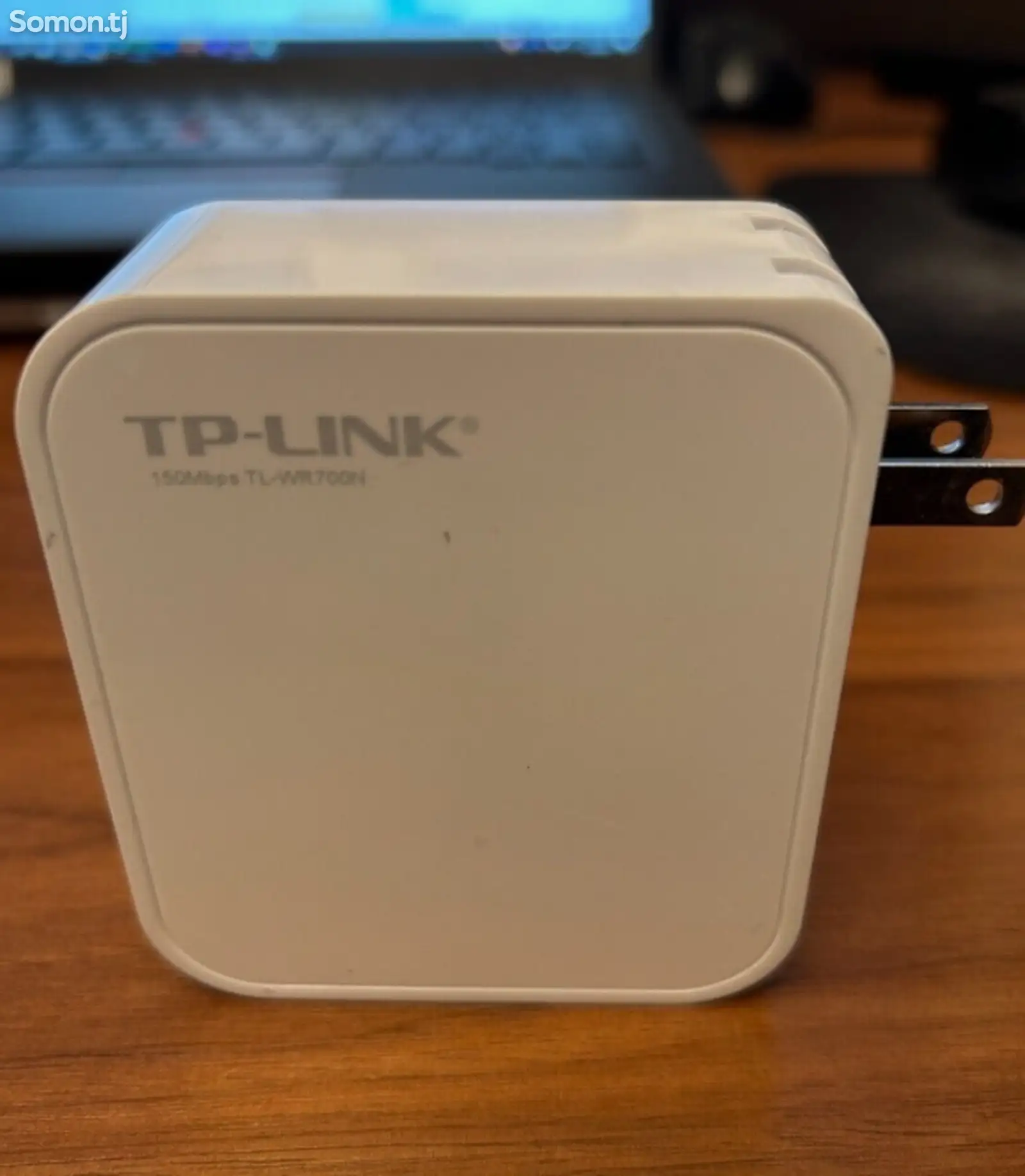 Роутер TP-Link TL-WR700N 150Mbps Wireless-N Mini Pocket Router-1