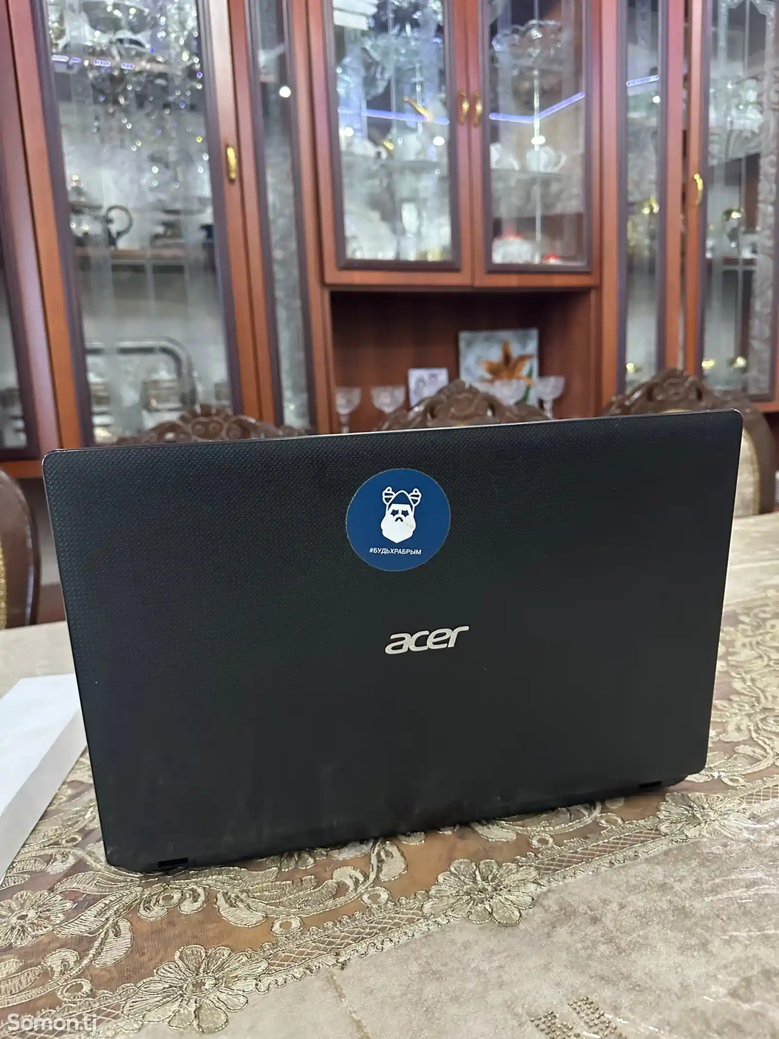 Ноутбук Acer-4