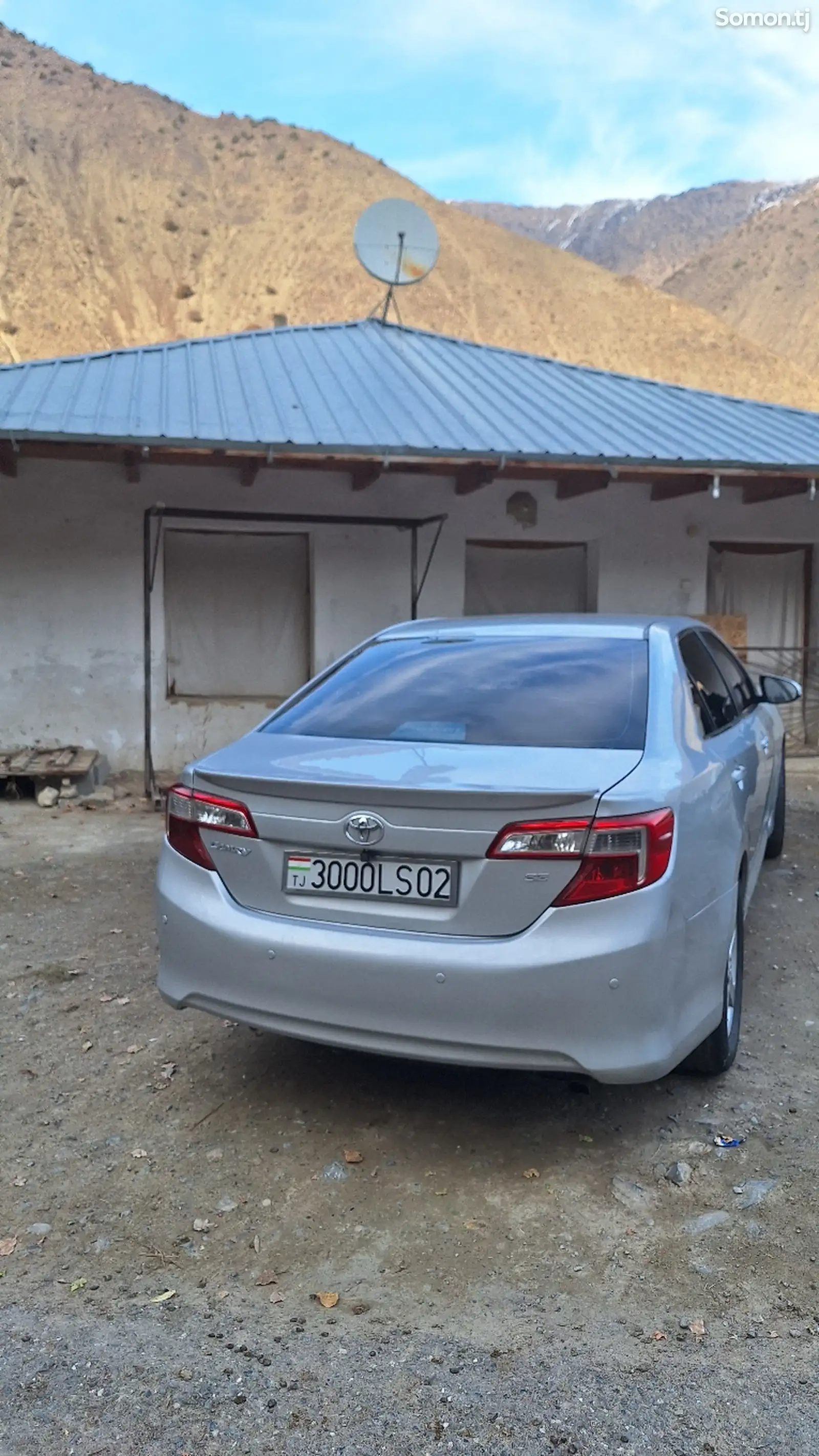 Toyota Camry, 2012-1