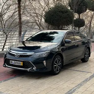 Toyota Camry, 2017