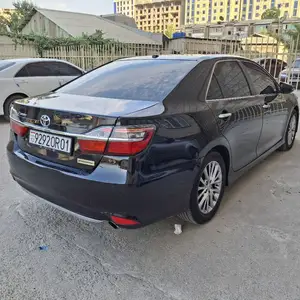 Toyota Camry, 2012