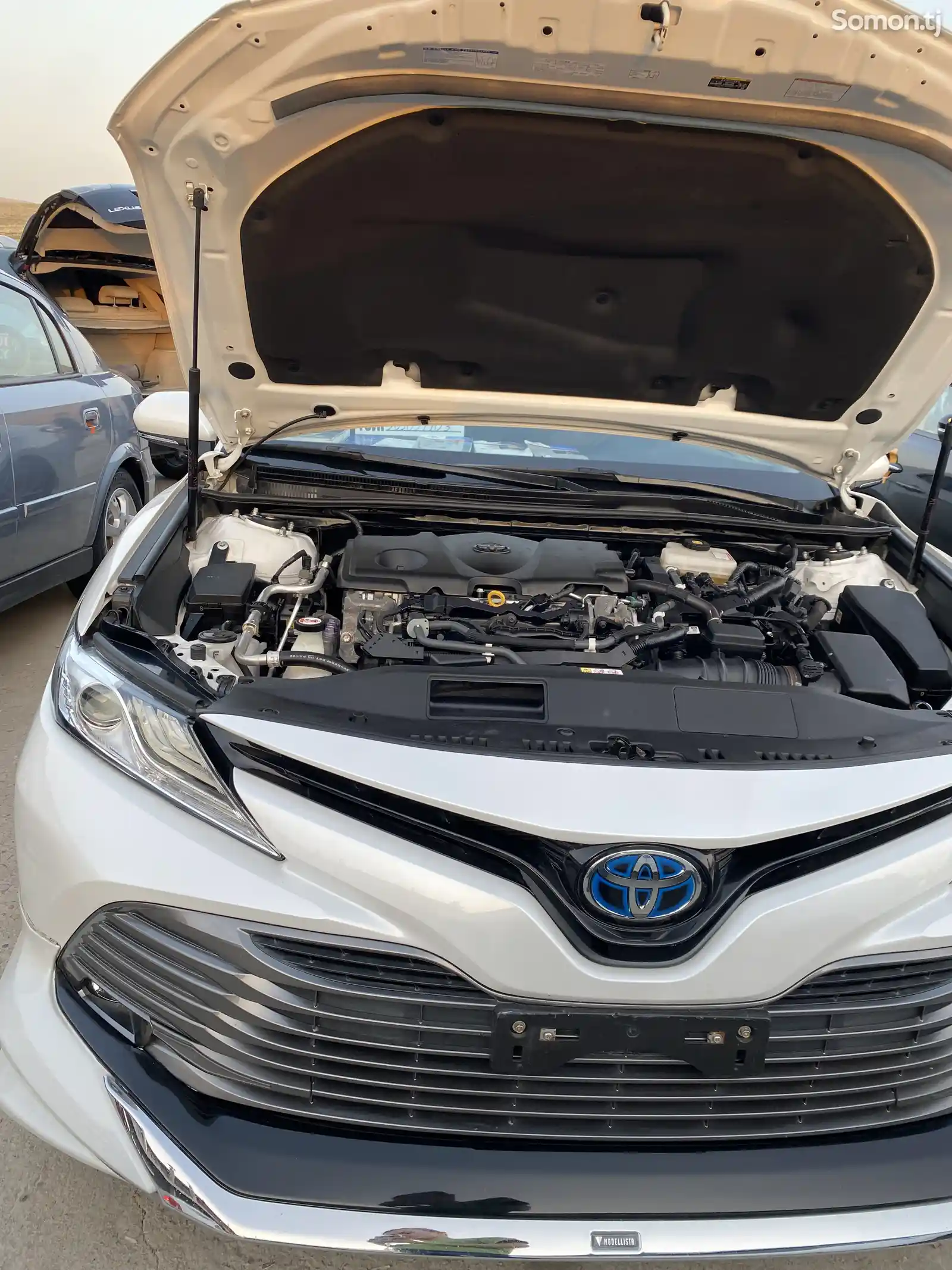 Toyota Camry, 2018-8