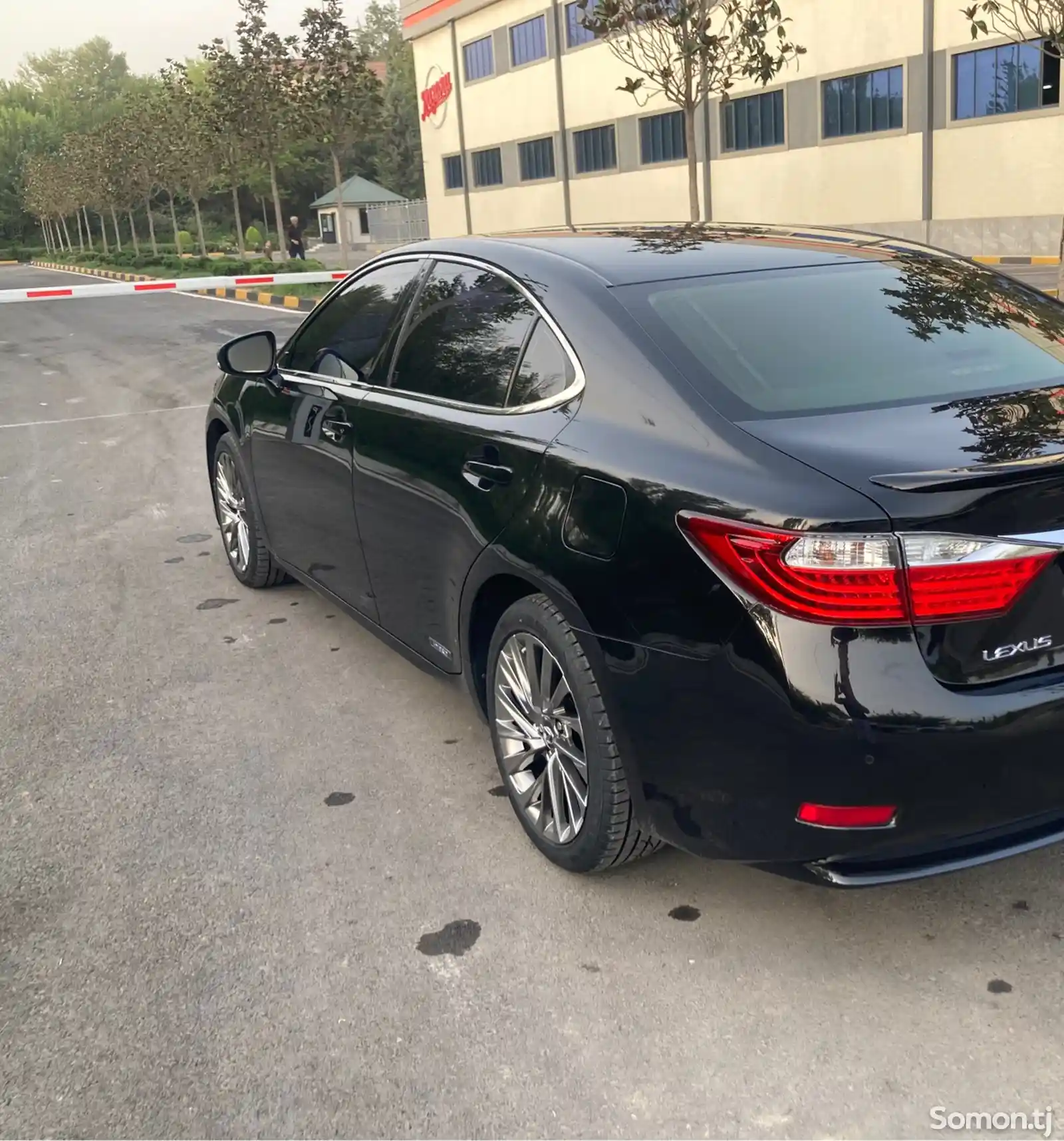 Lexus ES series, 2015-6