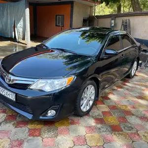 Toyota Camry, 2013