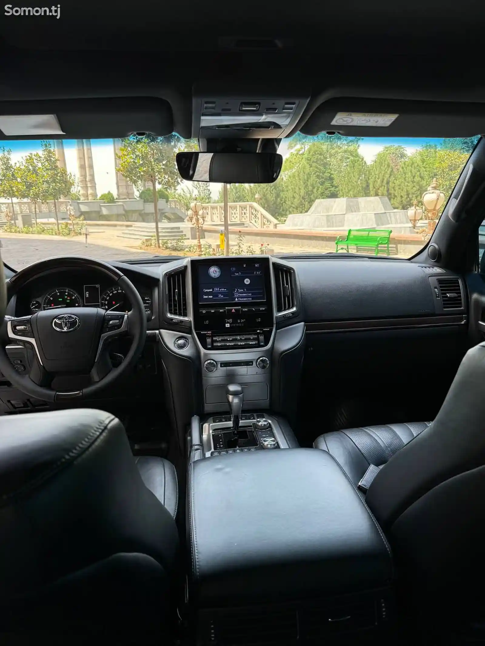Toyota Land Cruiser, 2019-11