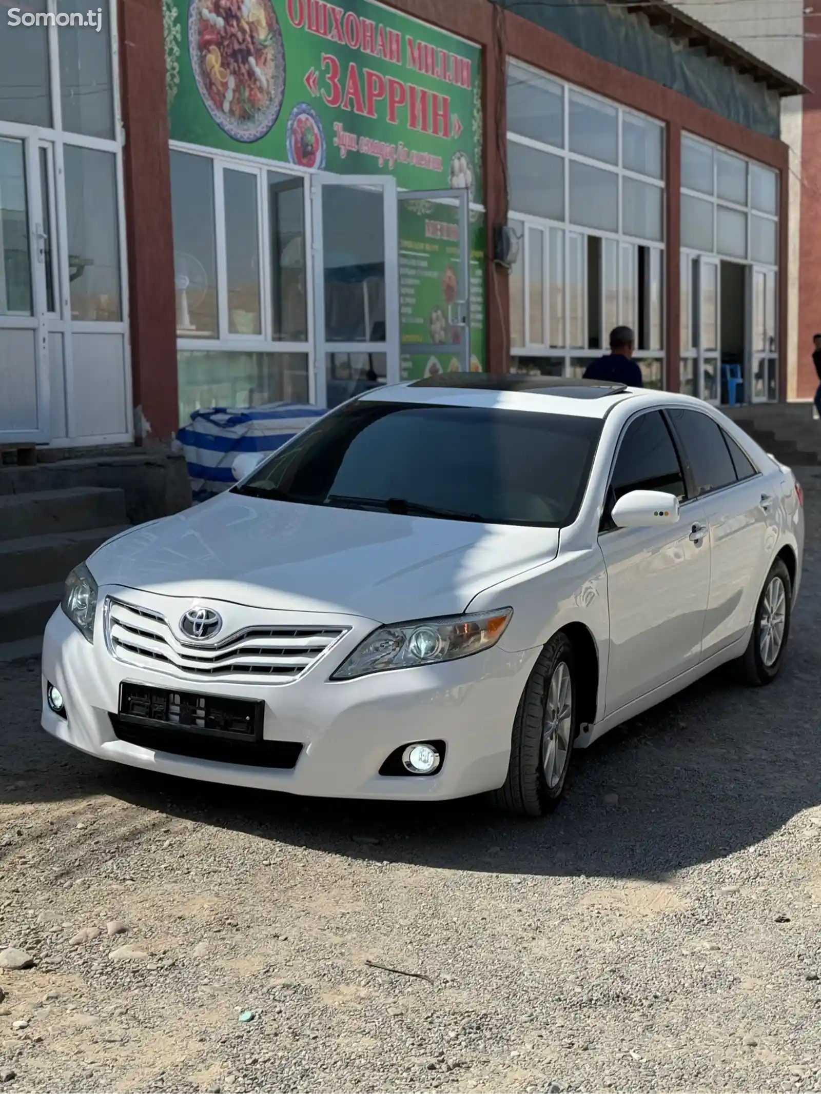 Toyota Camry, 2011-1