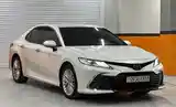 Toyota Camry, 2020-3