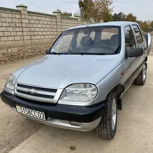 Chevrolet Niva, 2003