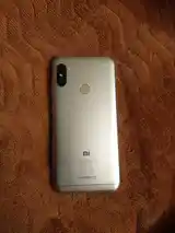 Xiaomi Mi A2 Lite-2