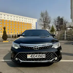 Toyota Camry, 2015