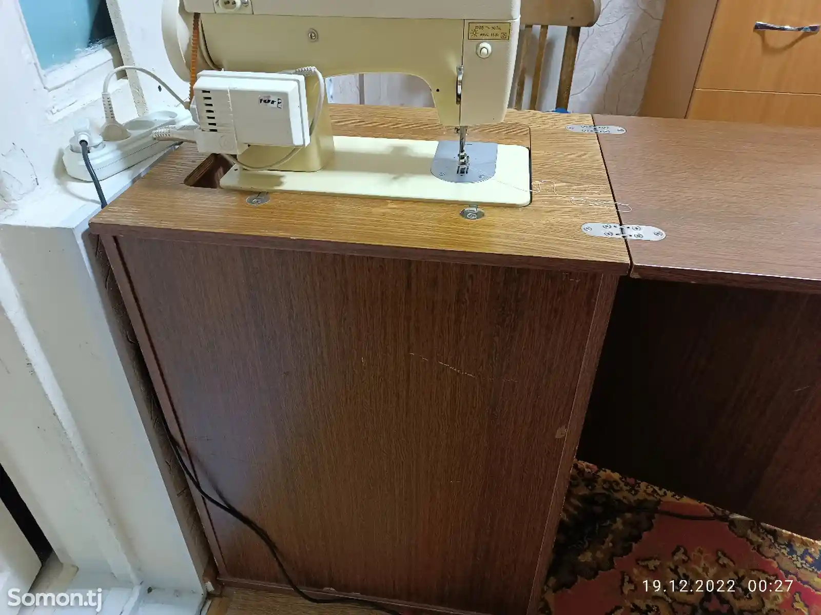 Швейная машинка Чайка 142 М-8