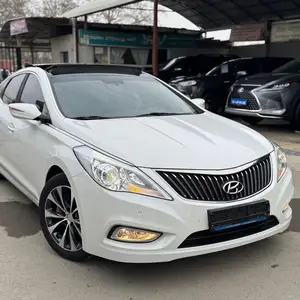 Hyundai Grandeur, 2011