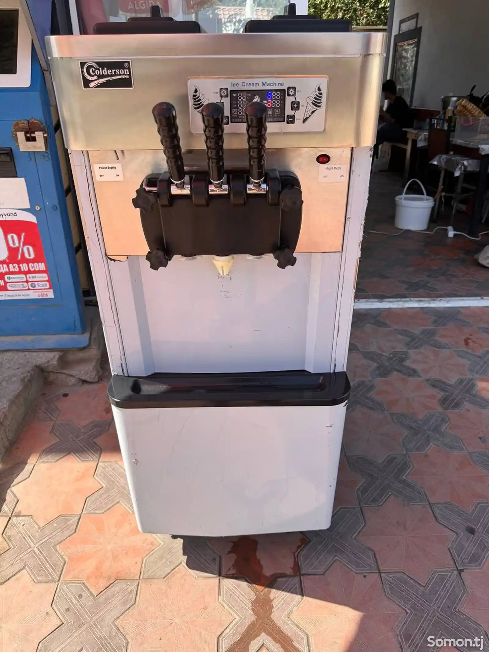 Аппарат фрезер для мороженого 380v-1