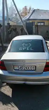 Opel Vectra B, 2000-6