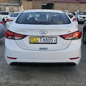 Hyundai Avante, 2015