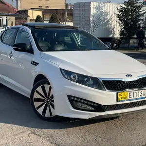 Kia K5, 2012