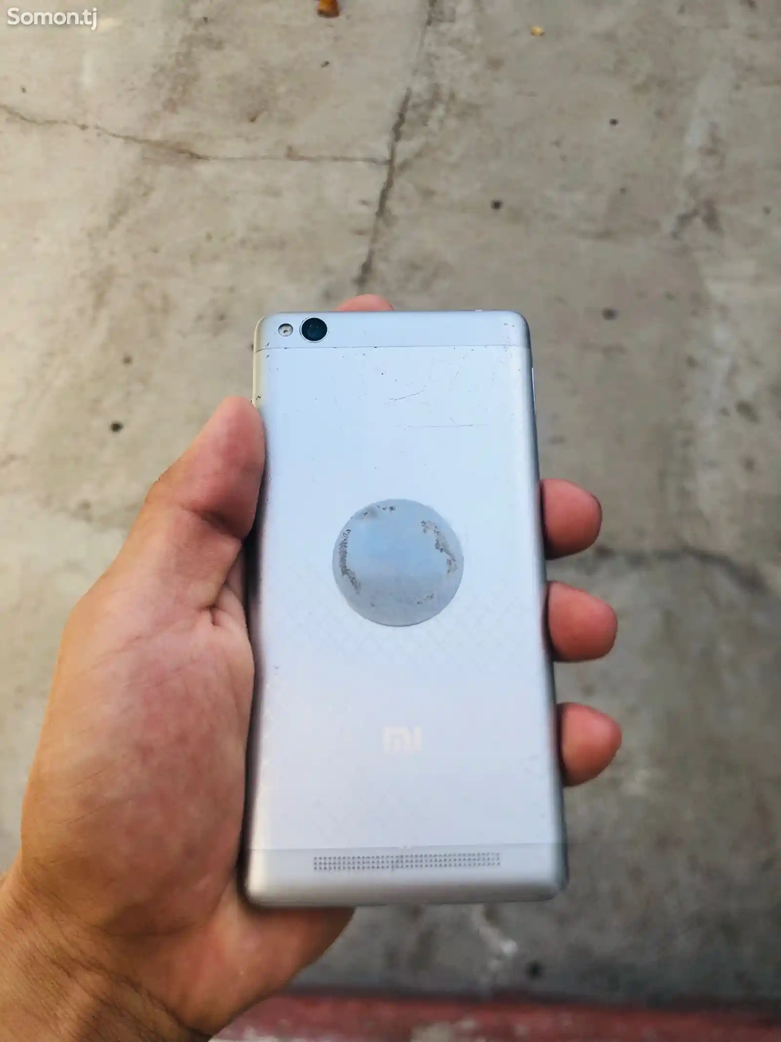 Телефон Xiaomi-2