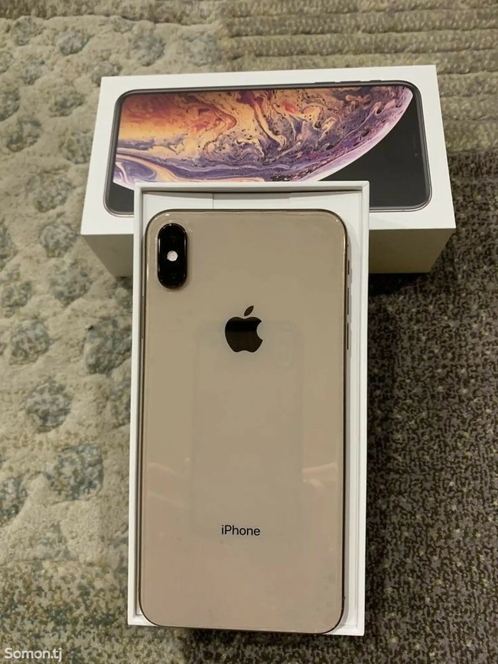 Apple iPhone Xs, 64 gb, Gold-1