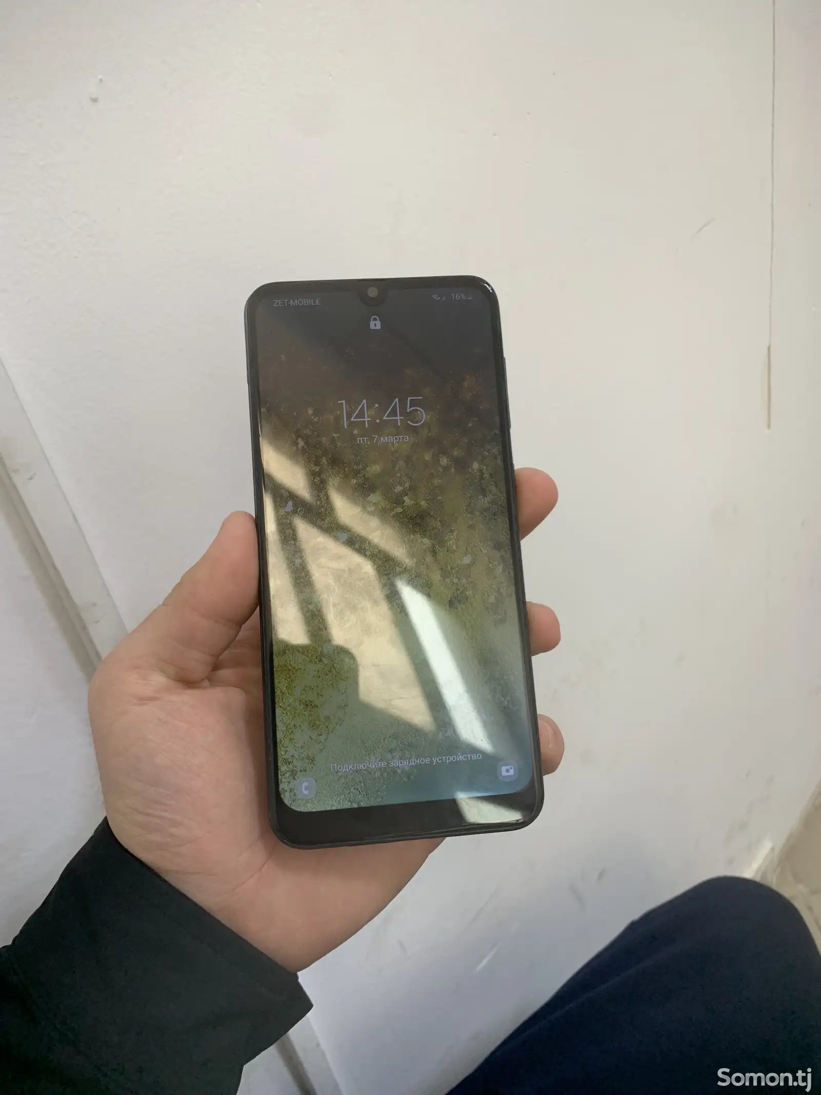 Samsung Galaxy a30-1