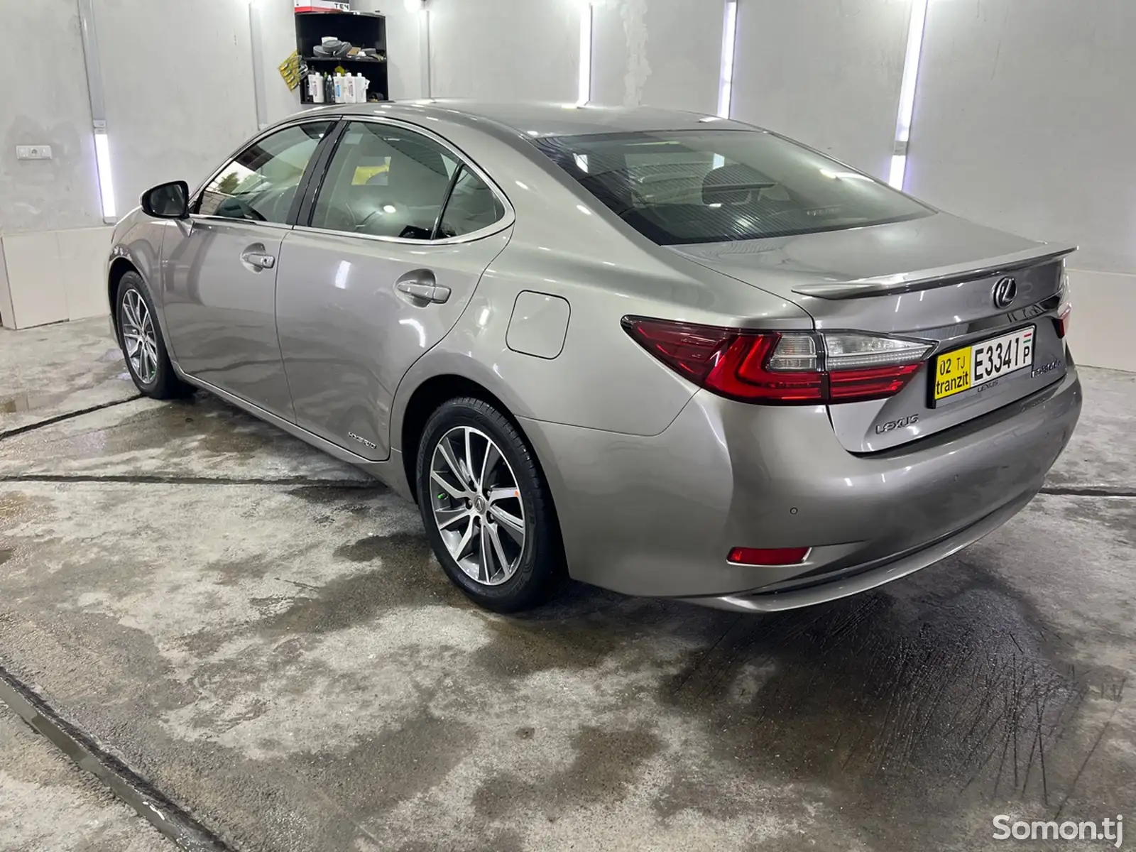 Lexus ES series, 2016-6