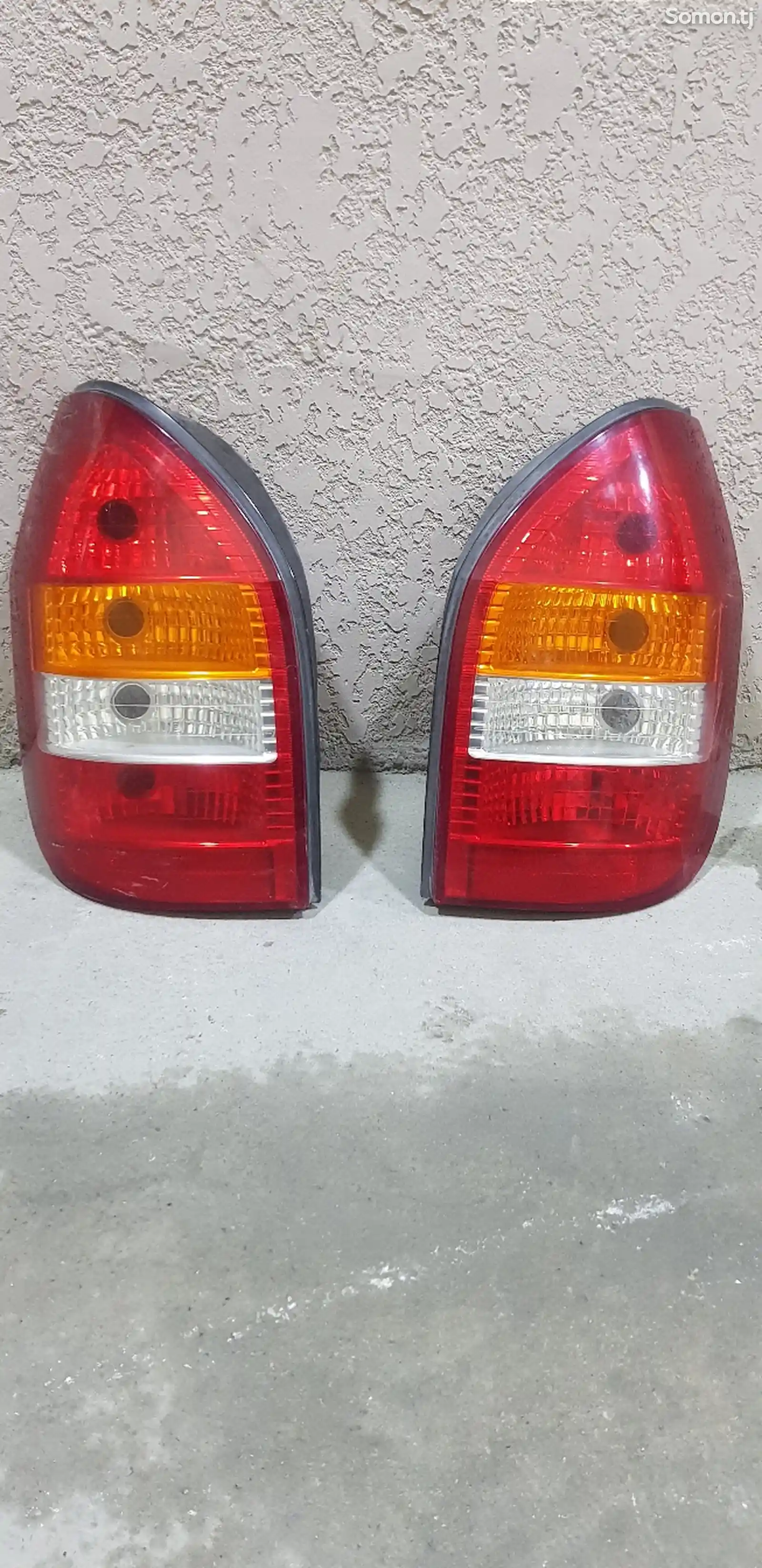 Задние фонари от Opel-2