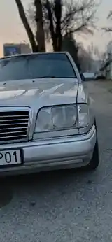 Mercedes-Benz W124, 1995-8