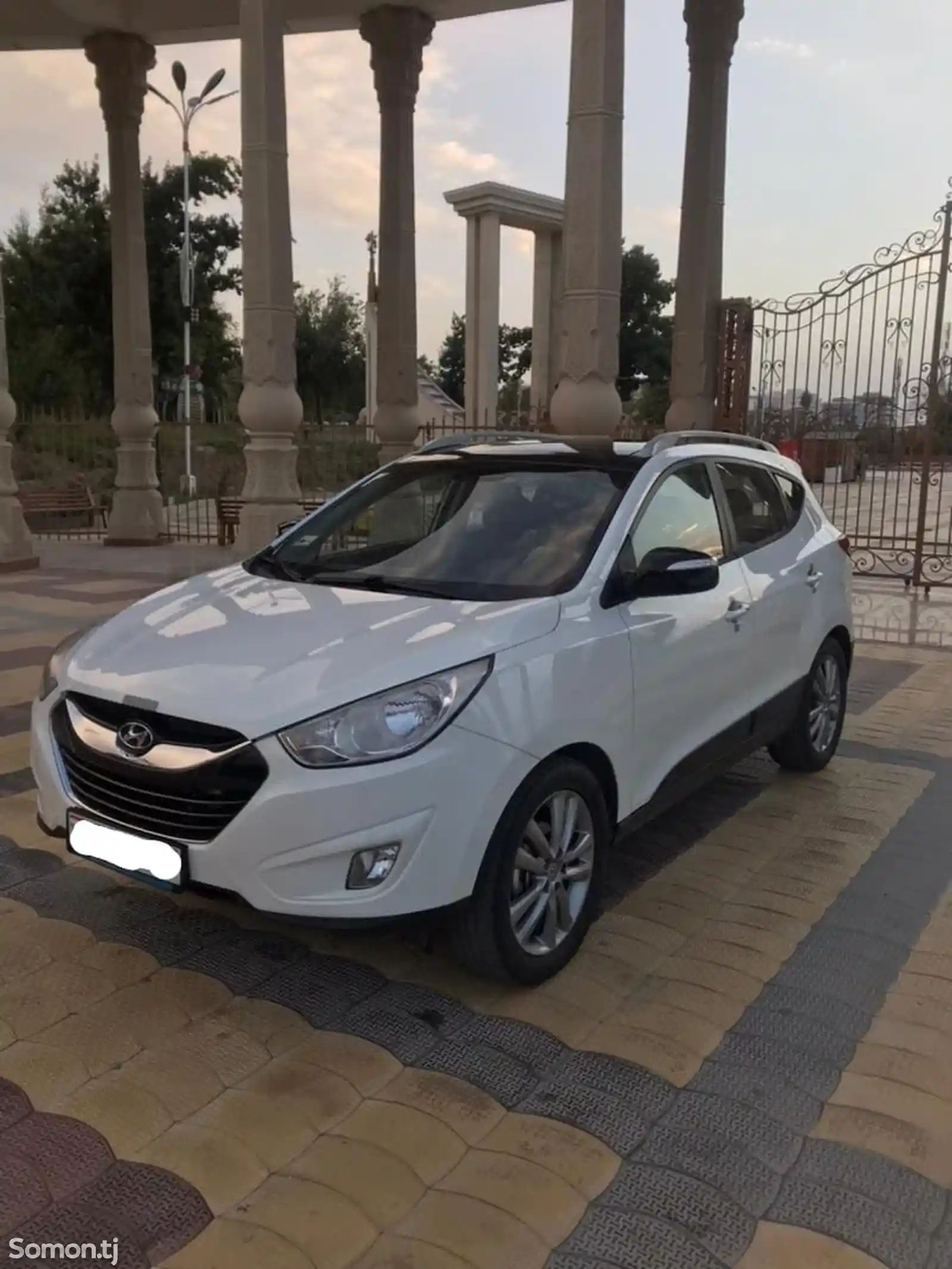 Hyundai Tucson, 2011-4