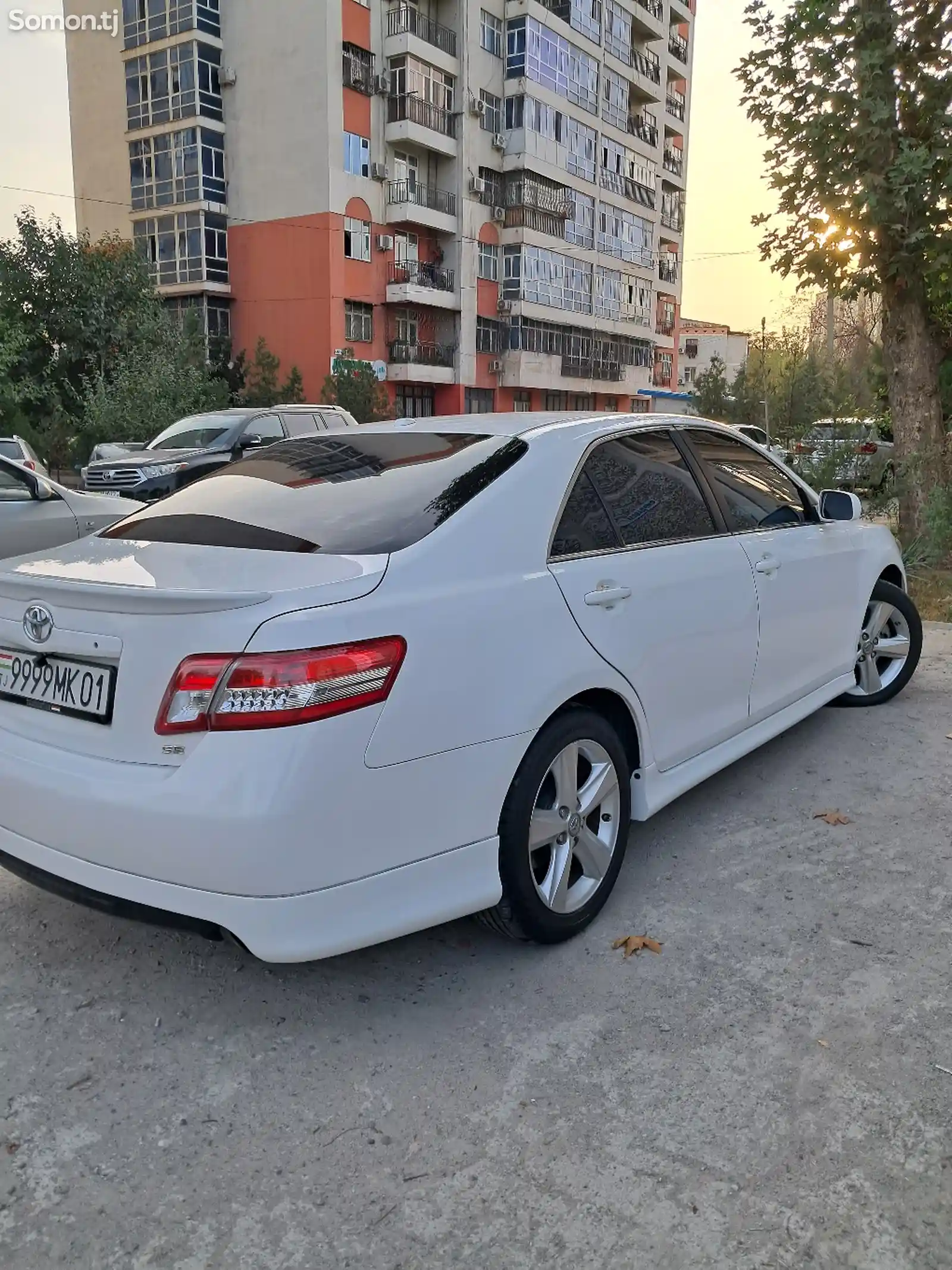 Toyota Camry, 2011-4