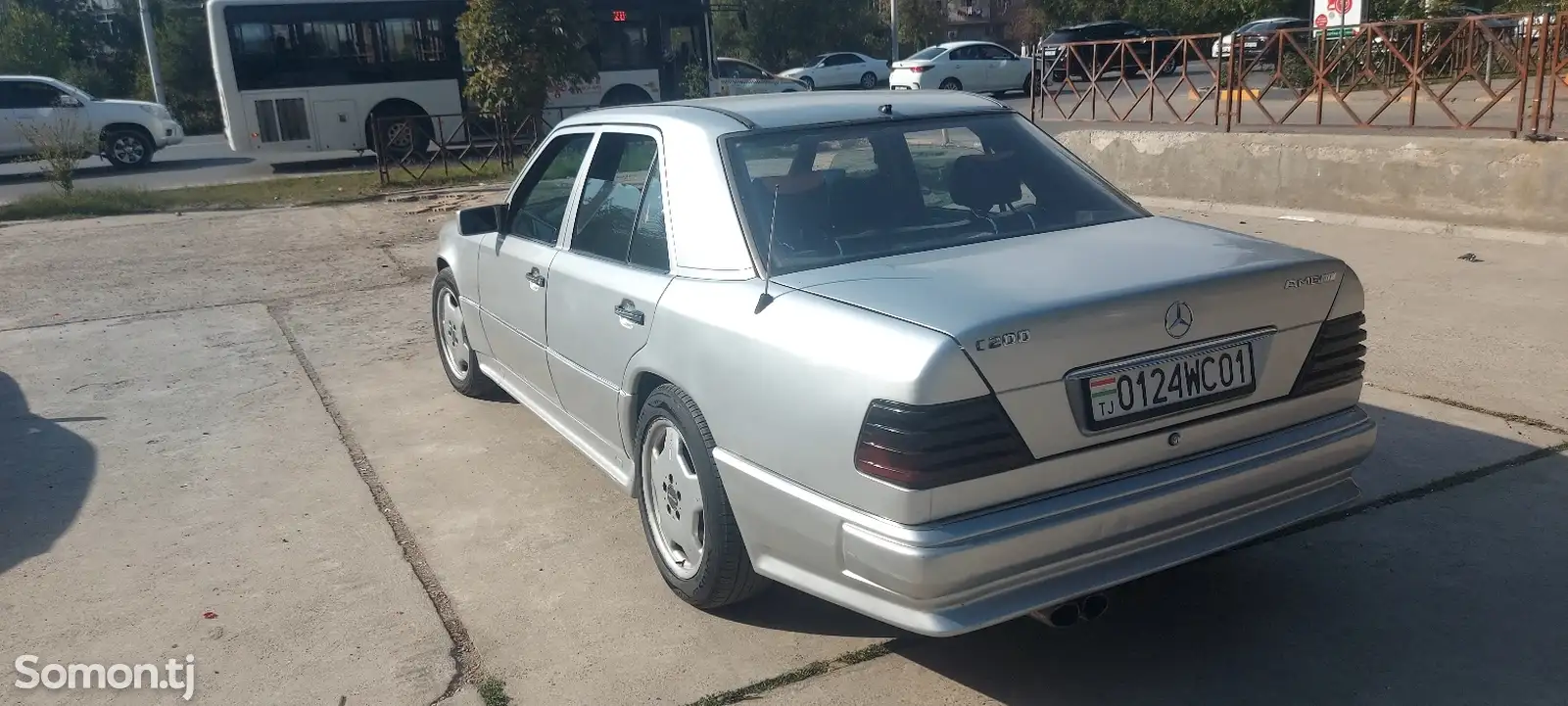 Mercedes-Benz W124, 1995-9