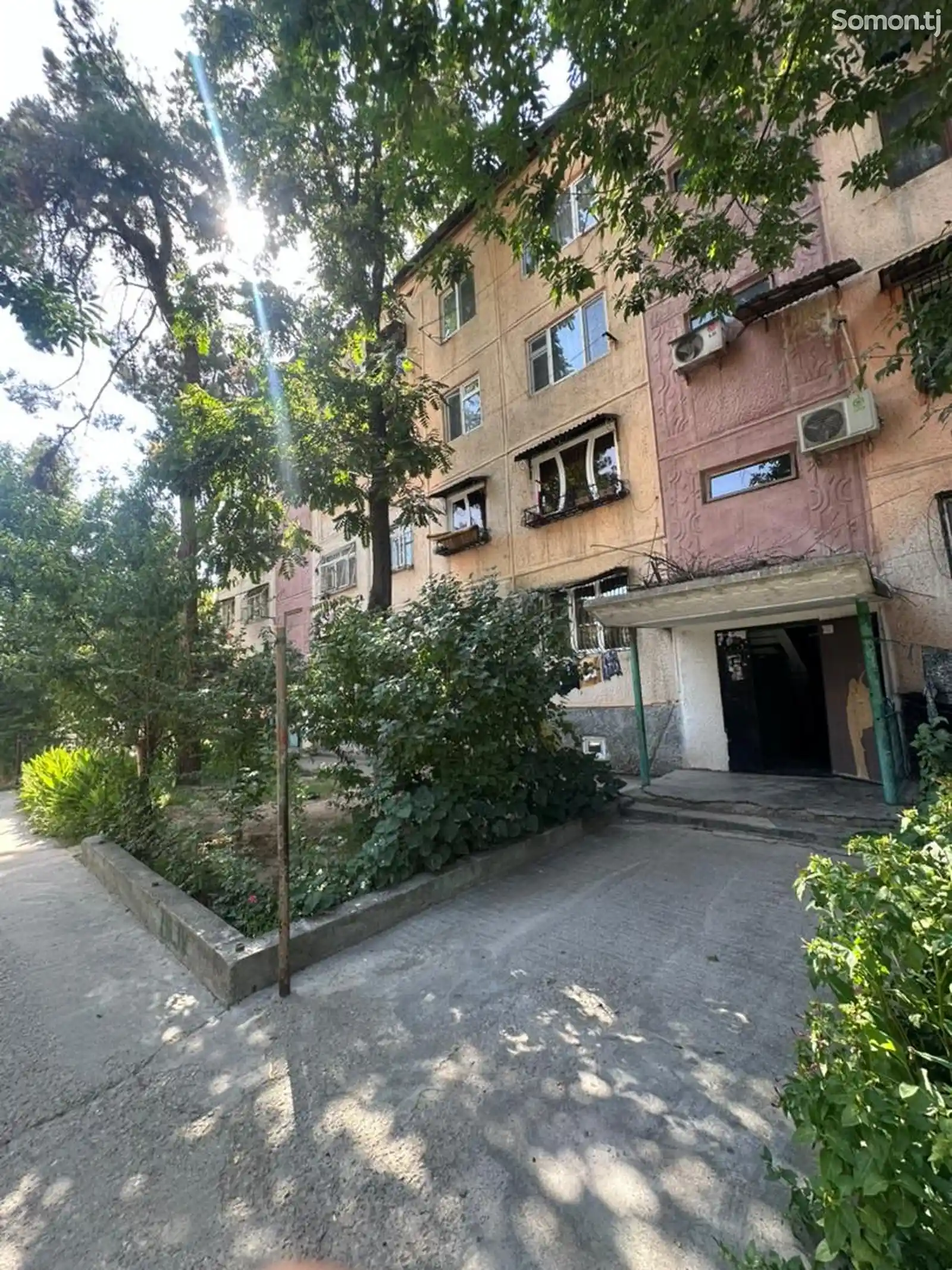 3-комн. квартира, 1 этаж, 65 м², Сино-5