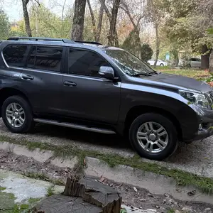 Toyota Land Cruiser Prado, 2012