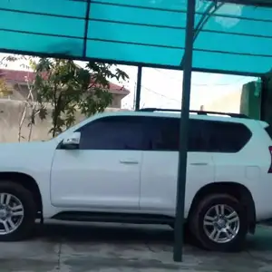 Toyota Land Cruiser Prado, 2013