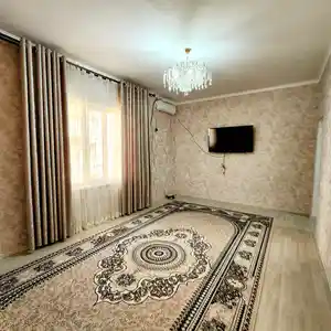 2-комн. квартира, 2 этаж, 85 м², 3мкр