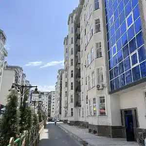 2-комн. квартира, 3 этаж, 61 м², Себистон, Лучоб